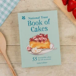 National Trust Book of Cakes Best