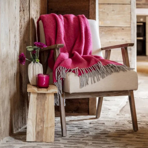 National Trust Fishbone Throw, Fuchsia Online